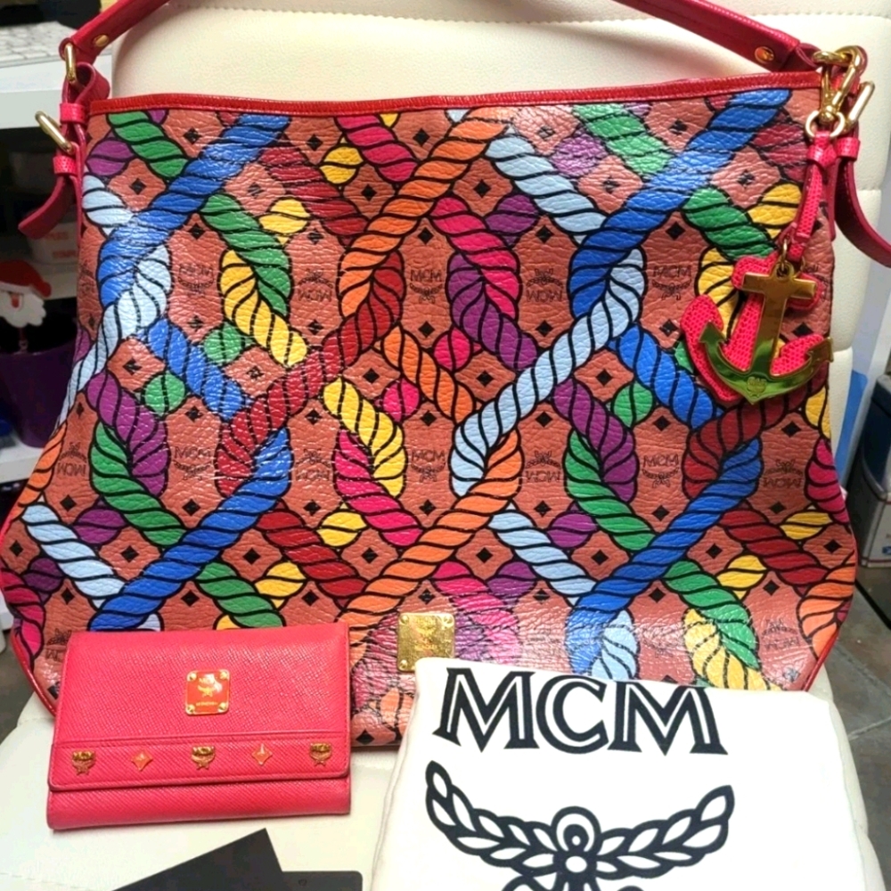 MCM Craig Redman Limited Edition Lot
